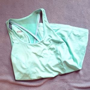 Workout tank